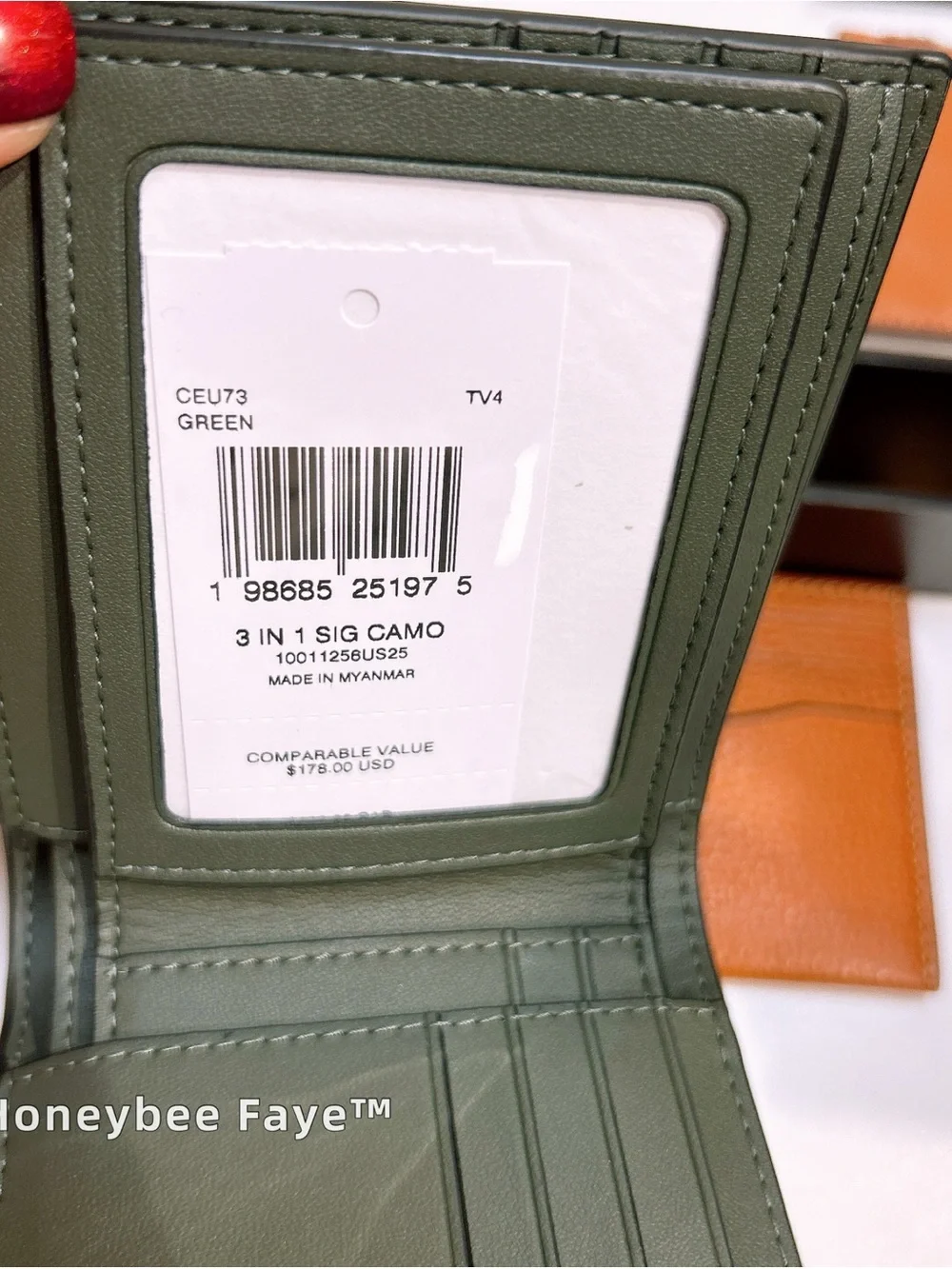 Coach 3-in-1 Signature Canvas Bi-Fold Wallet in Olive and Brown